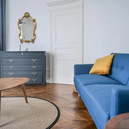 Charme De L'ancien - 2 Personnes Apartment *